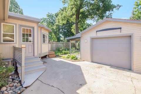 318 E Willard Ave, Lansing, MI 48910 photo 18