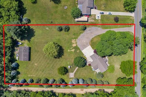 4445 Britton Rd, Perry, MI 48872 photo 3