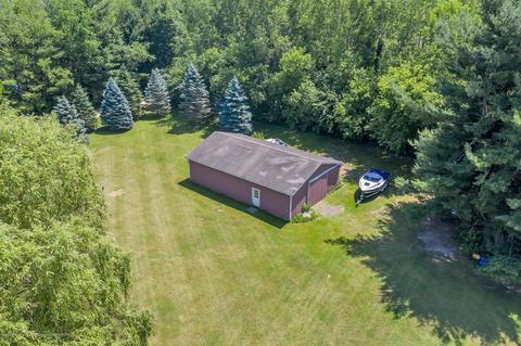 4445 Britton Rd, Perry, MI 48872 photo 42