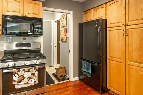 714 Tanbark Dr, Dimondale, MI 48821 photo 5