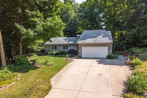 714 Tanbark Dr, Dimondale, MI 48821 photo 50