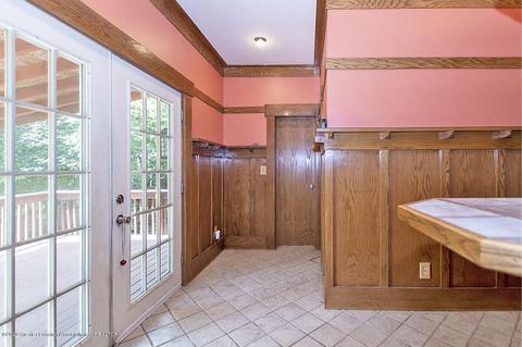403 Bartlett St, Lansing, MI 48915 photo 16