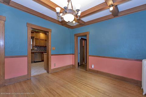 403 Bartlett St, Lansing, MI 48915 photo 11