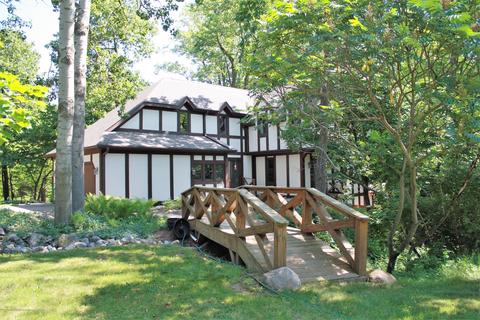 4130 Thatcher Rd, Williamston, MI 48895 photo 1
