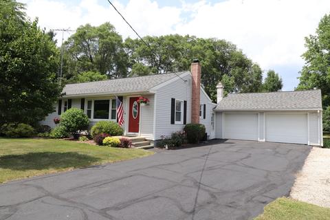 1480 Moore Rd, Adrian, MI 49221 photo 2