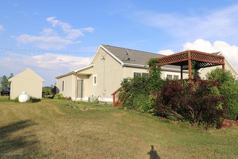 6855 Howe Rd, Dewitt, MI 48820 photo 41