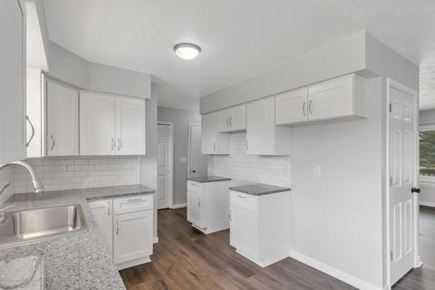 12478 Airport Rd, Dewitt, MI 48820 photo 10