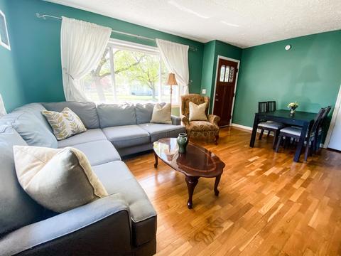 4427 Devonshire Ave, Lansing, MI 48910 photo 4