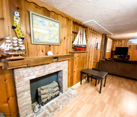 4427 Devonshire Ave, Lansing, MI 48910 photo 18