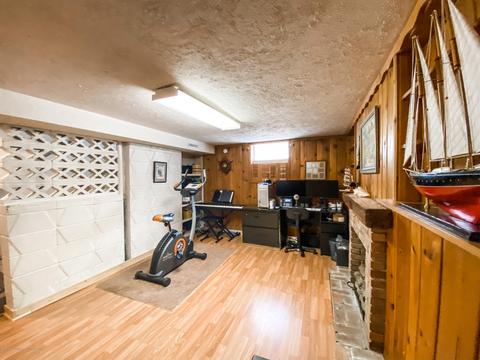 4427 Devonshire Ave, Lansing, MI 48910 photo 17