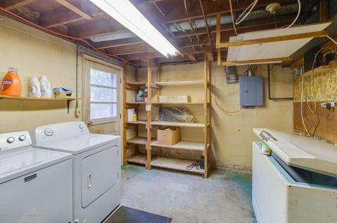 723 Robins Rd, Lansing, MI 48917 photo 24