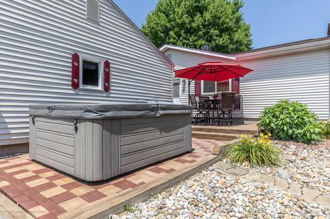 11455 E River Dr, Dewitt, MI 48820 photo 5