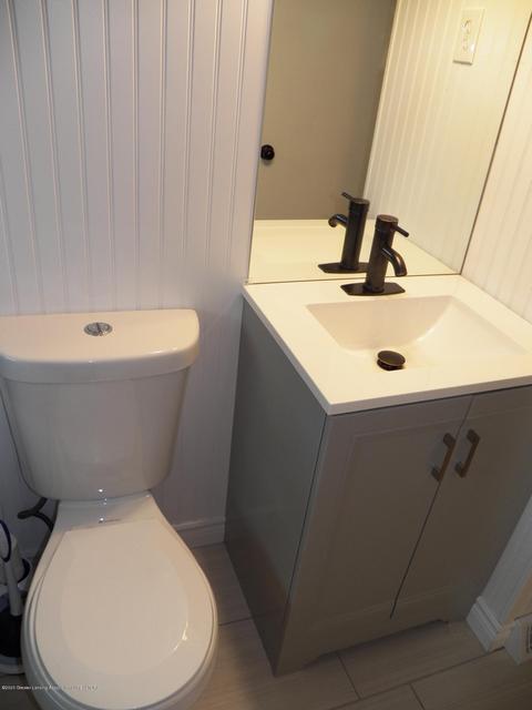 3215 Schultz St, Lansing, MI 48906 photo 16