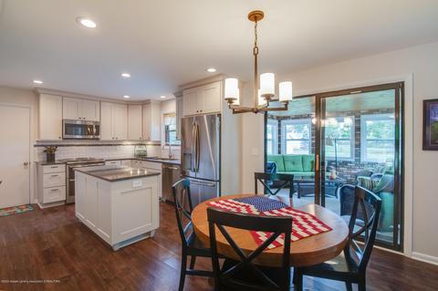 1857 Maple Shade Dr, Williamston, MI 48895 photo 9