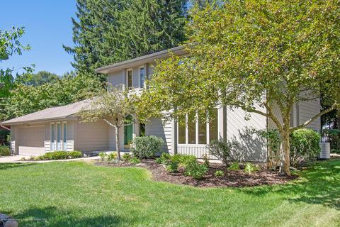 2114 Long Leaf Trl, Okemos, MI 48864 photo 3