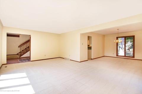 2114 Long Leaf Trl, Okemos, MI 48864 photo 5