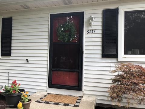 6217 Daft St, Lansing, MI 48911 photo 3