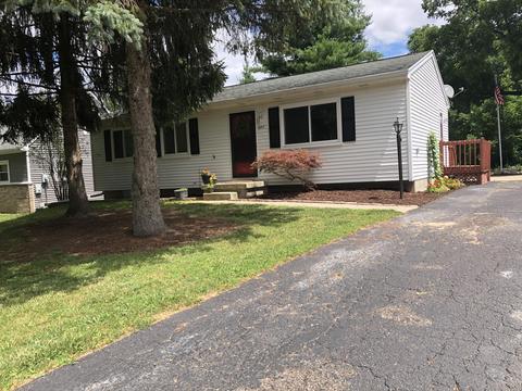 6217 Daft St, Lansing, MI 48911 photo 1