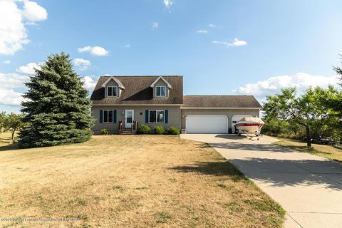 8063 Idared Rd, Saint Johns, MI 48879 photo 1