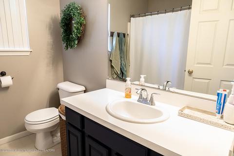 8063 Idared Rd, Saint Johns, MI 48879 photo 17