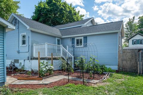 5725 High St, Bath, MI 48808 photo 4