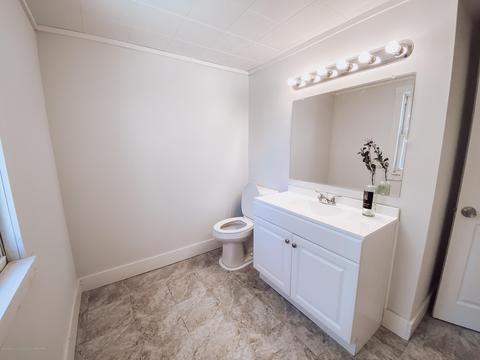 1828 Todd Ave, Lansing, MI 48910 photo 21