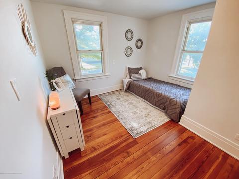 1828 Todd Ave, Lansing, MI 48910 photo 16