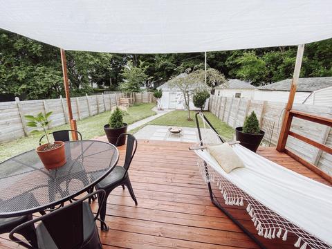 1828 Todd Ave, Lansing, MI 48910 photo 25