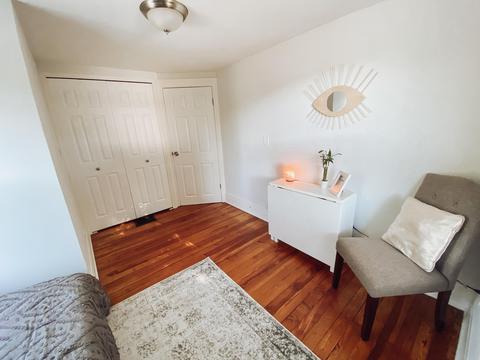 1828 Todd Ave, Lansing, MI 48910 photo 17