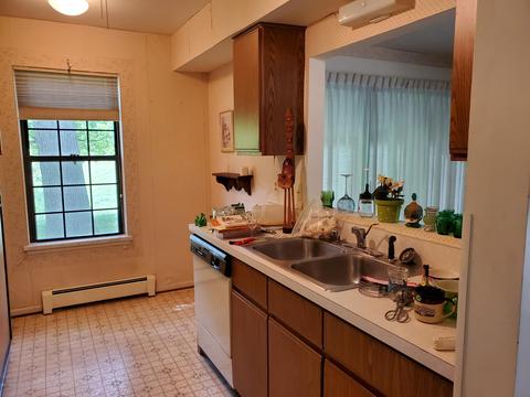 950 Riverview Ct, Williamston, MI 48895 photo 8