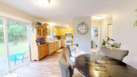 250 N Garfield St, Maple Rapids, MI 48853 photo 8