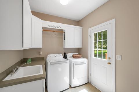 1083 Buckingham Rd, Haslett, MI 48840 photo 25