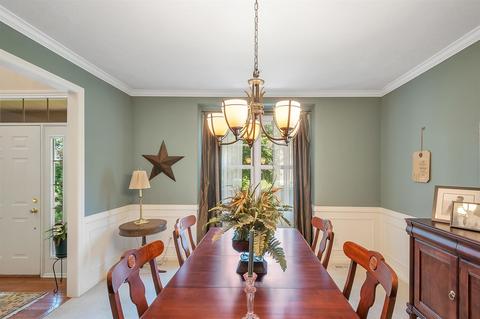 1083 Buckingham Rd, Haslett, MI 48840 photo 9