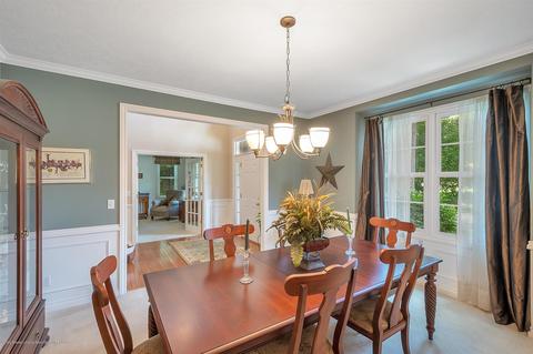 1083 Buckingham Rd, Haslett, MI 48840 photo 7