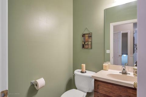 1083 Buckingham Rd, Haslett, MI 48840 photo 27