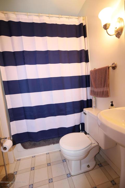 636 N Eifert Rd, Mason, MI 48854 photo 10
