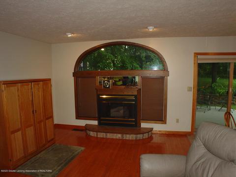 707 Larchmont St, Dewitt, MI 48820 photo 6