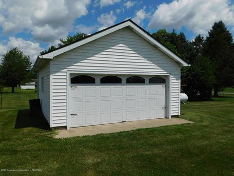 381 N Eifert Rd, Mason, MI 48854 photo 23