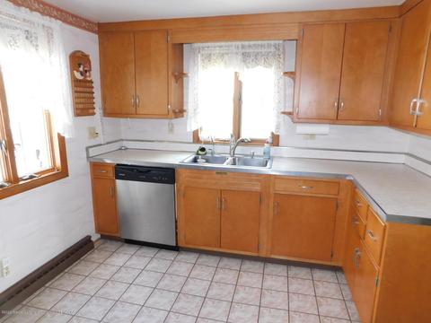 381 N Eifert Rd, Mason, MI 48854 photo 7