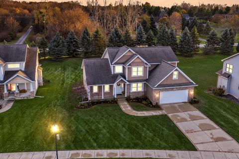 12958 Paradise Dr, Dewitt, MI 48820 photo 4