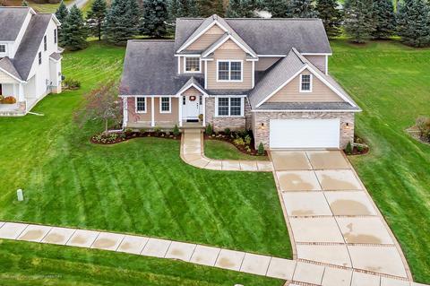 12958 Paradise Dr, Dewitt, MI 48820 photo 3