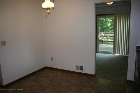 12432 Beardslee Rd, Perry, MI 48872 photo 7