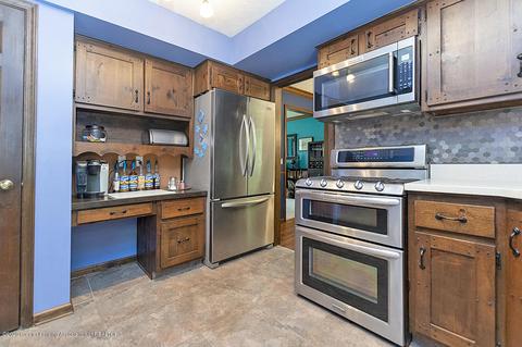 3830 Binghampton Dr, Okemos, MI 48864 photo 14
