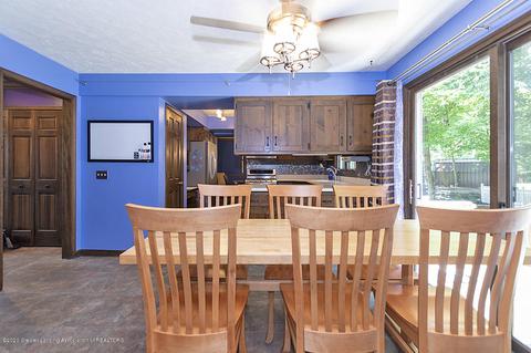 3830 Binghampton Dr, Okemos, MI 48864 photo 17