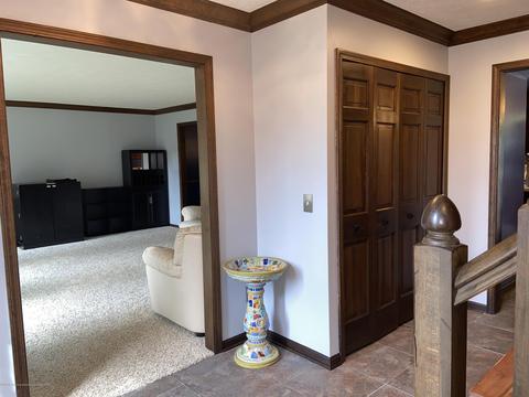 3830 Binghampton Dr, Okemos, MI 48864 photo 5