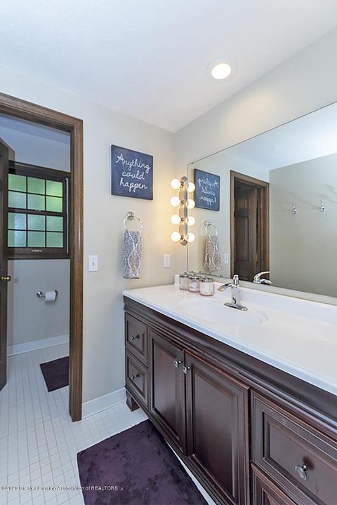 3830 Binghampton Dr, Okemos, MI 48864 photo 25