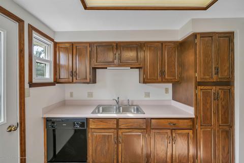 6750 W Lovejoy Rd, Perry, MI 48872 photo 24