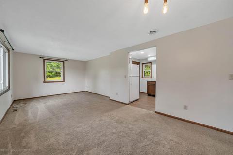 6750 W Lovejoy Rd, Perry, MI 48872 photo 8