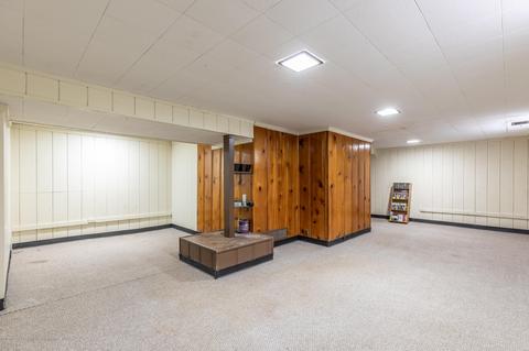 2215 Alpha St, Lansing, MI 48910 photo 21