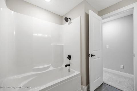 5270 E Hawk Hollow Dr, Bath, MI 48808 photo 38